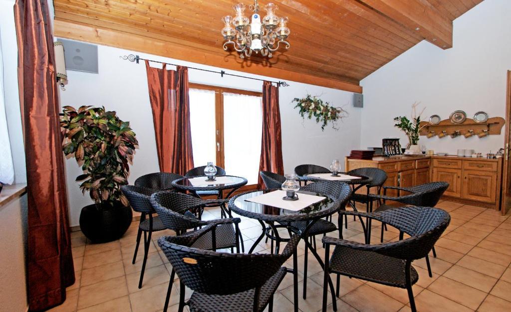 Hotel Alpenblick Шрунс Екстер'єр фото