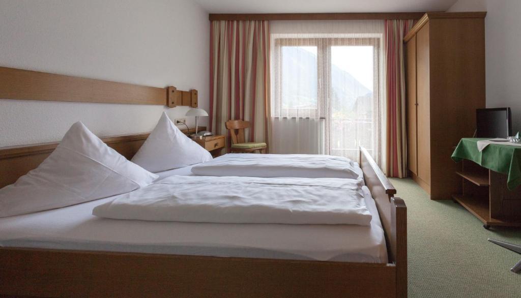 Hotel Alpenblick Шрунс Екстер'єр фото
